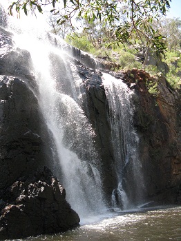 Wasserfall - Copyright Maria Vo